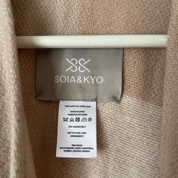 Soia & Kyo Tan and Cream Striped Shawl - Picture 3 of 7